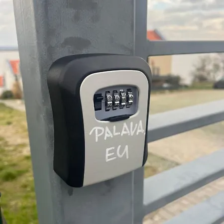 Palava Eu 12 Апартаменты Павлов