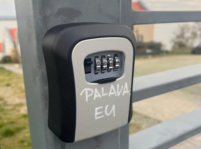 Palava Eu 12 شقة بافلوف